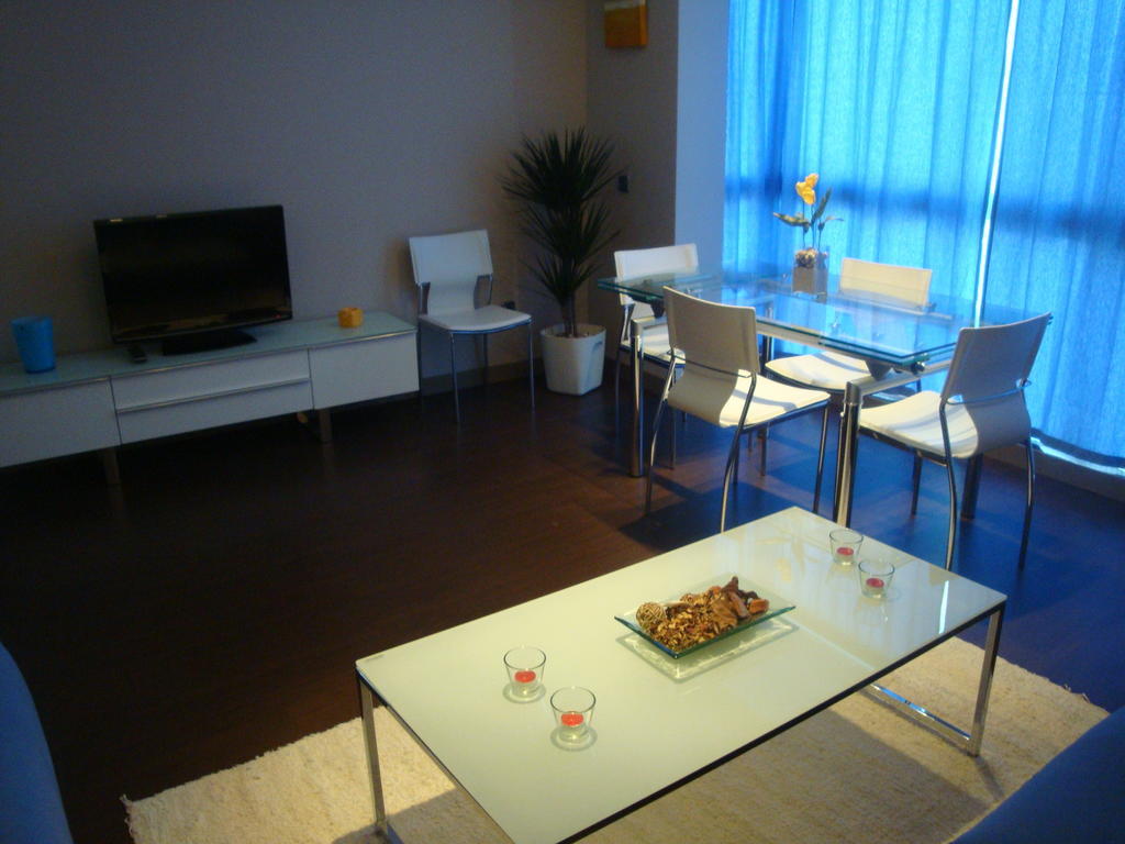 Apartamentos Calle Jose Madrid Room photo