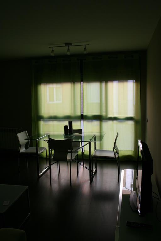 Apartamentos Calle Jose Madrid Room photo